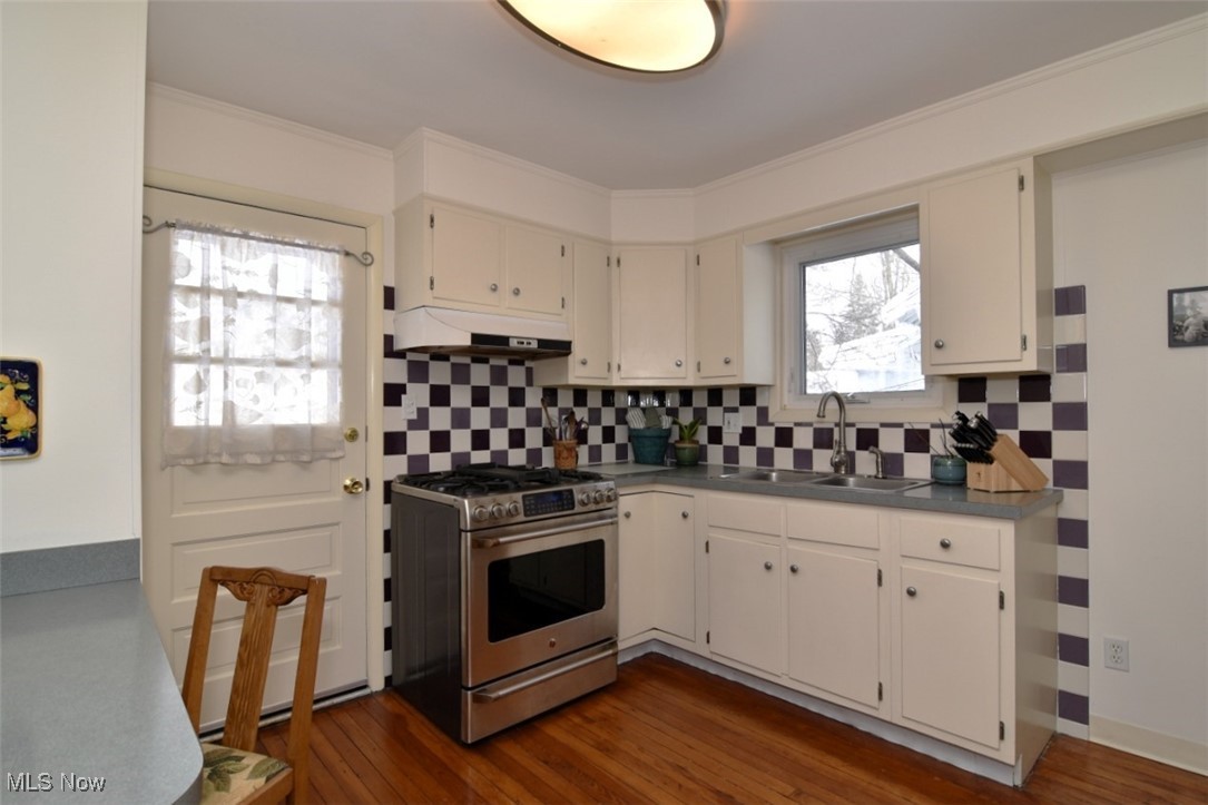1514 Rydalmount Road Cleveland Heights, OH 44118 - Photo 16 of 45