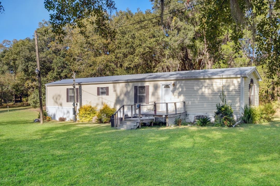 1107 Northeast Garden Road Madison, FL 32340 - Photo 11 of 34