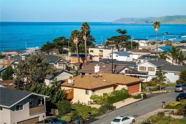 $1,100,000 | 2810 Santa Barbara Avenue, Cayucos, CA 93430