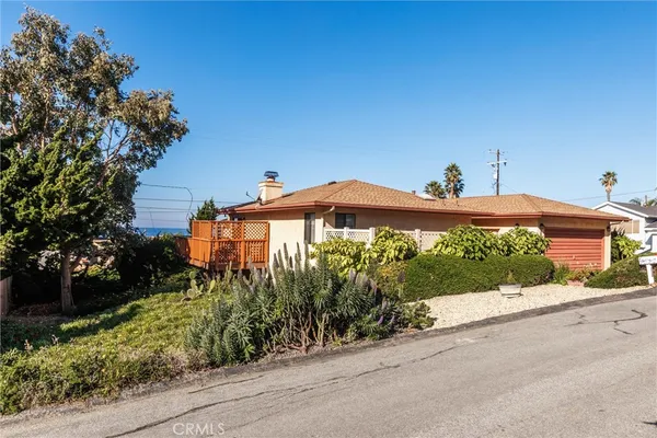 $1,100,000 | 2810 Santa Barbara Avenue, Cayucos, CA 93430