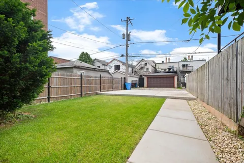 $775,000 | 1831 North California Avenue, Chicago, IL 60647