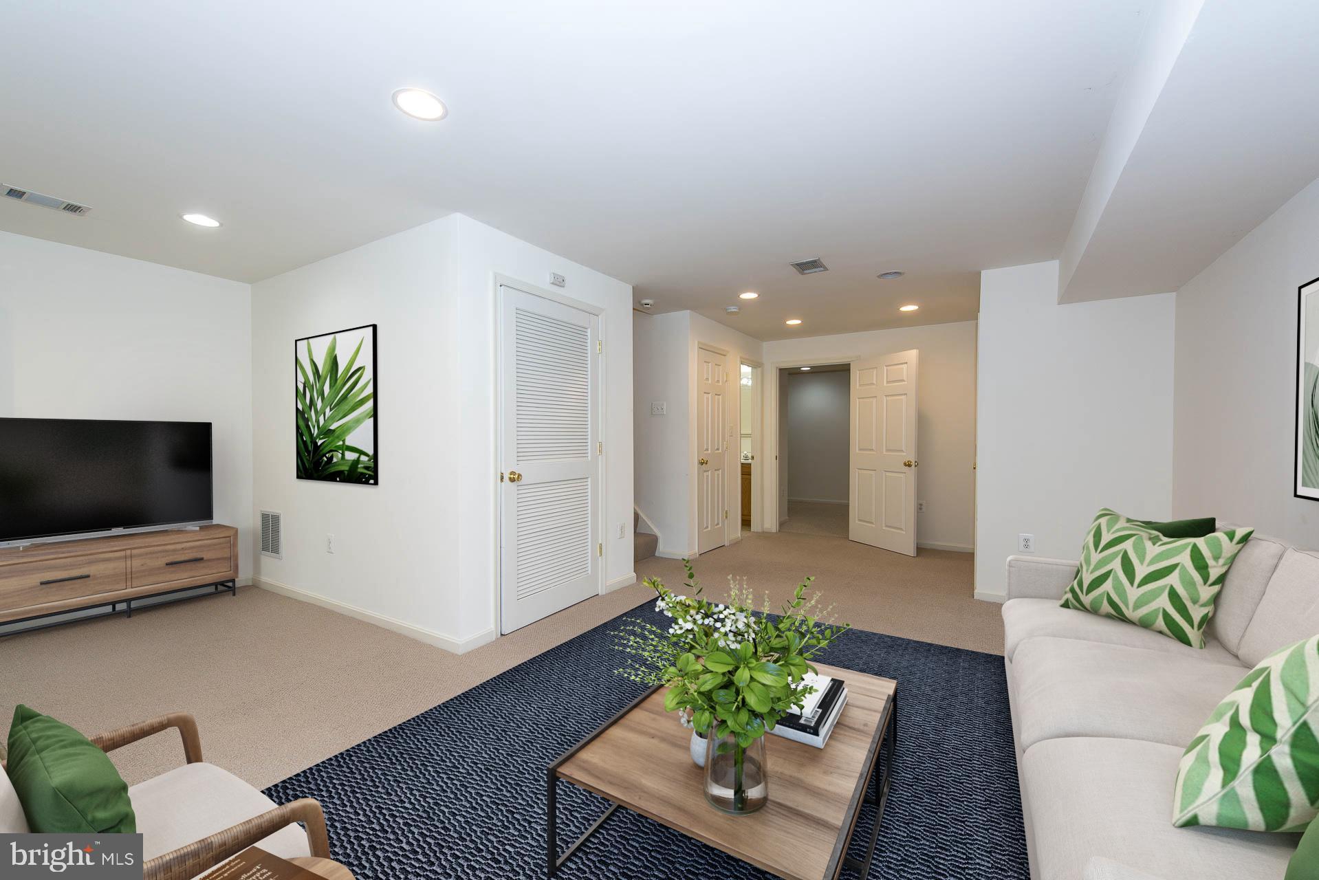 5516 Hobsons Choice Loop Manassas, VA 20112 - Photo 11 of 53