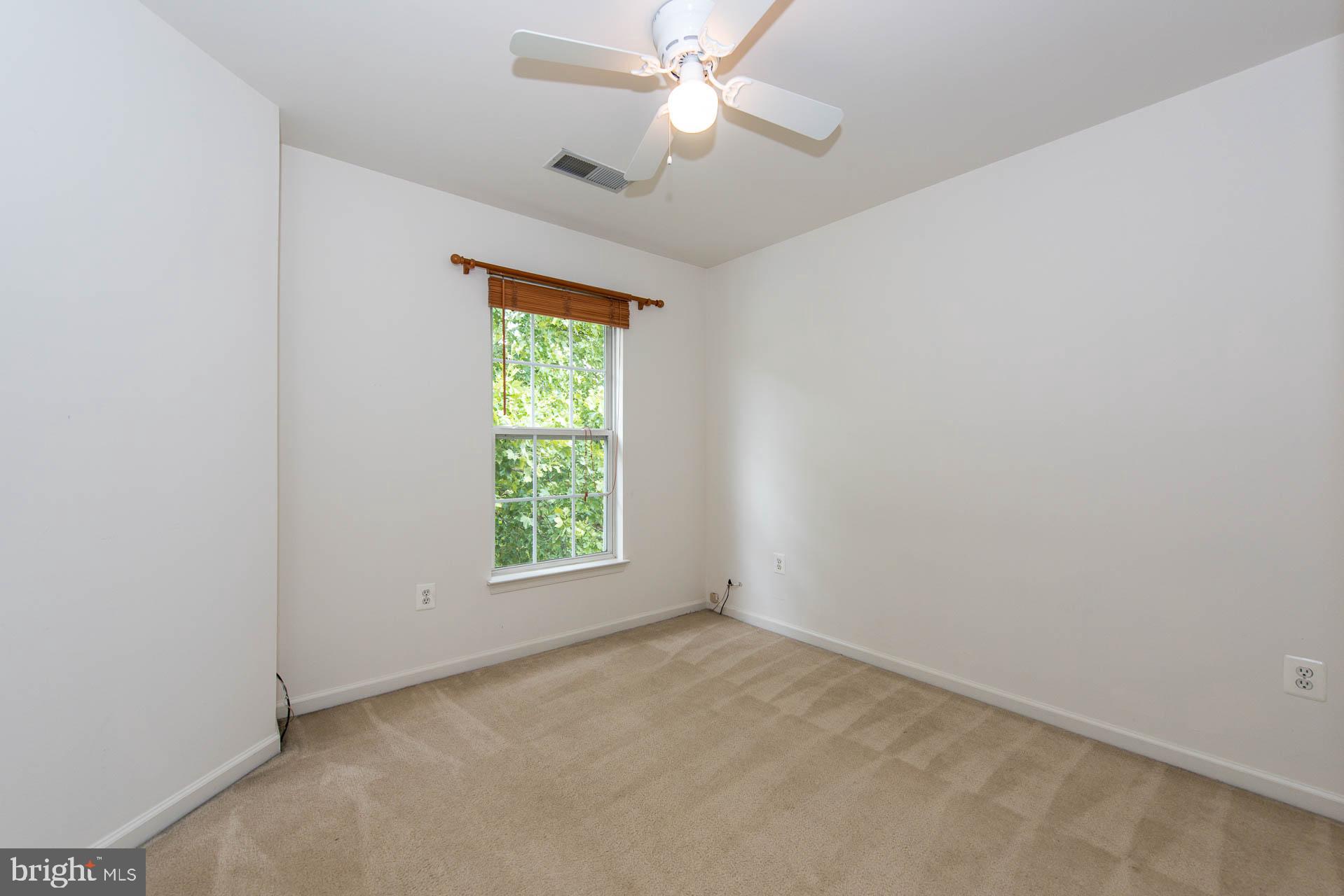 5516 Hobsons Choice Loop Manassas, VA 20112 - Photo 37 of 53