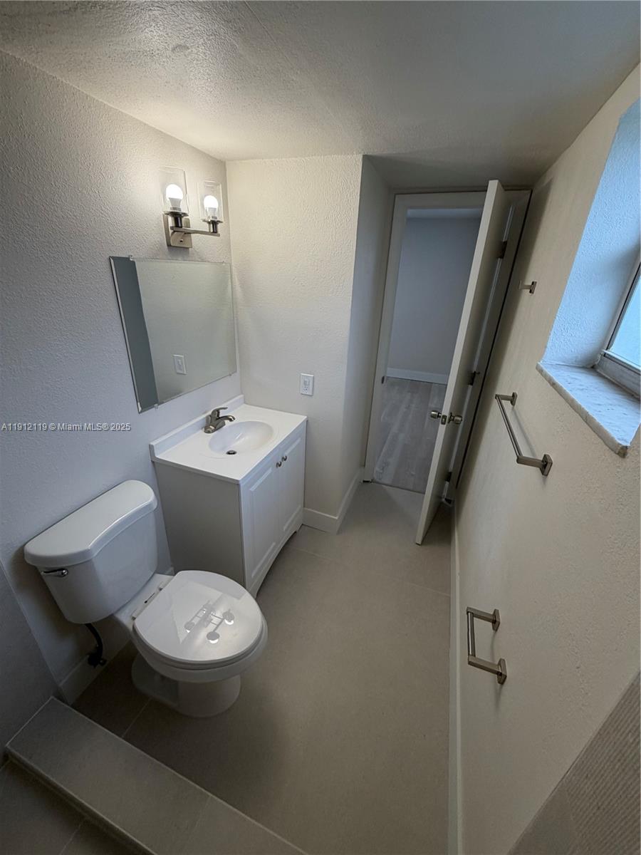 444 Southwest 4th Street, Unit 202 Miami, FL 33130 - Photo 11 of 18