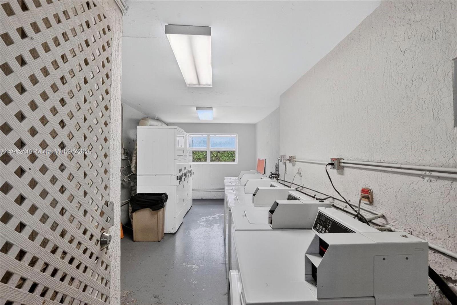 444 Southwest 4th Street, Unit 202 Miami, FL 33130 - Photo 18 of 18