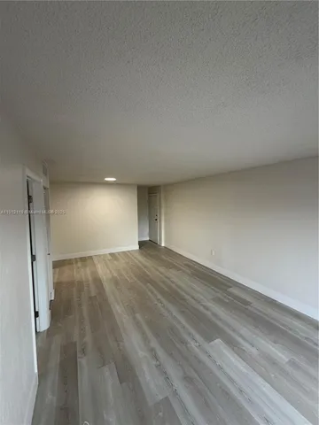 $1,800 | 444 Southwest 4th Street, Unit 202, Miami, FL 33130