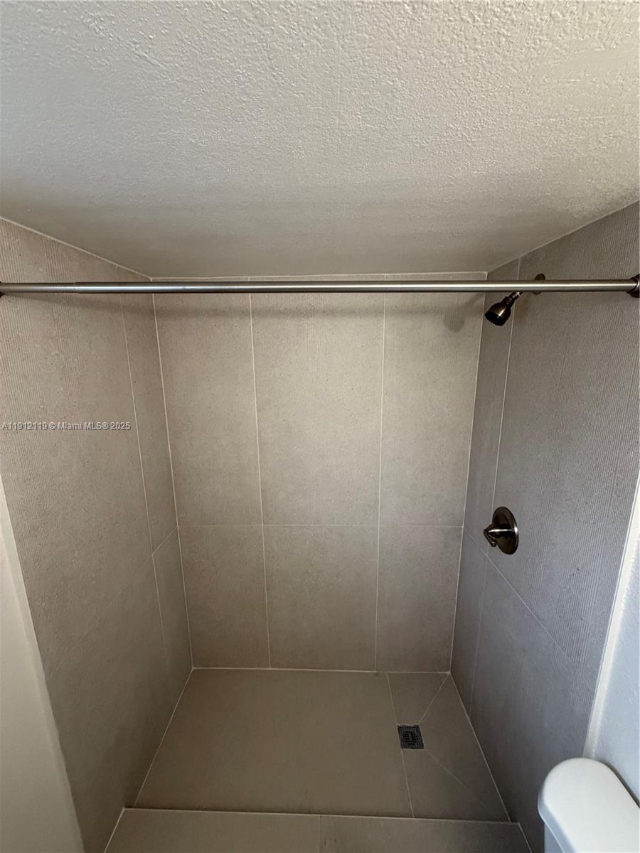 444 Southwest 4th Street, Unit 202 Miami, FL 33130 - Photo 10 of 18