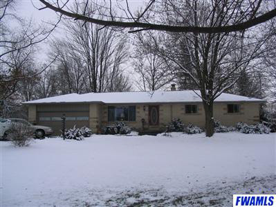 8613 Aboite Center Road Fort Wayne, IN 46804 - Photo 1 of 5
