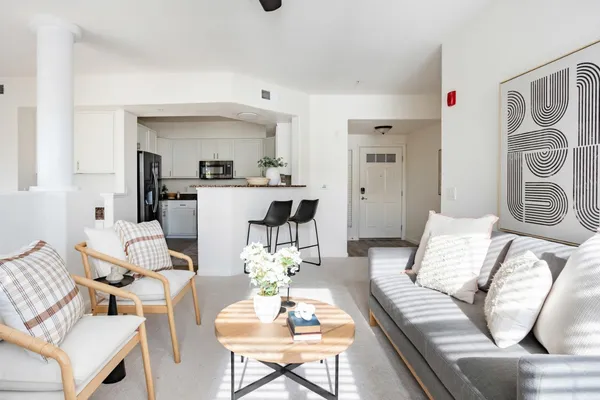 $477,777 | 1300 Moon Circle, Unit 1324, Folsom, CA 95630