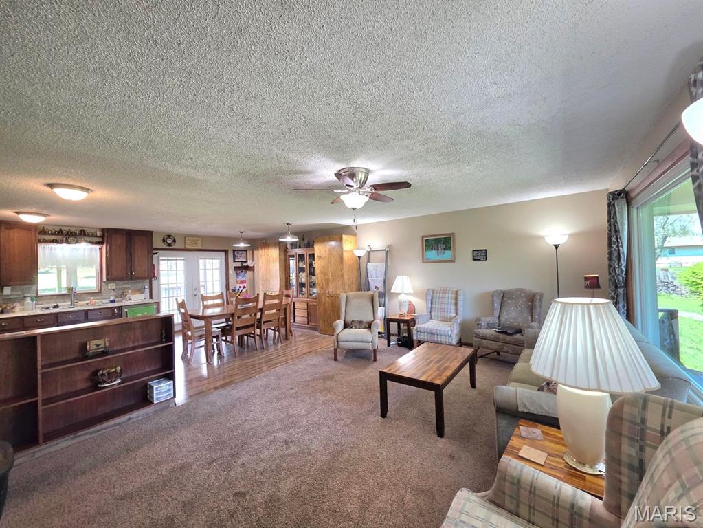 966 Cleveland Road Houston, MO 65483 - Photo 3 of 54