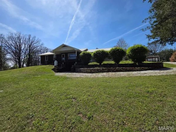 $239,900 | 966 Cleveland Road, Houston, MO 65483