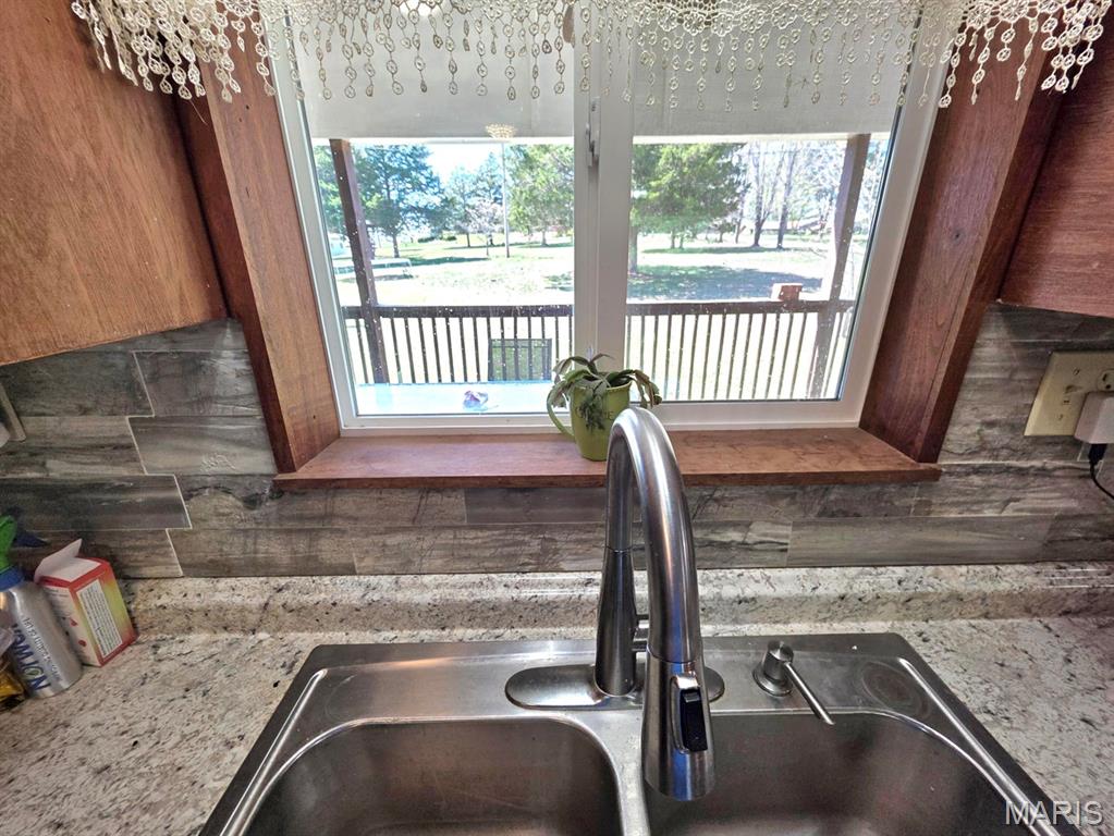 966 Cleveland Road Houston, MO 65483 - Photo 9 of 54