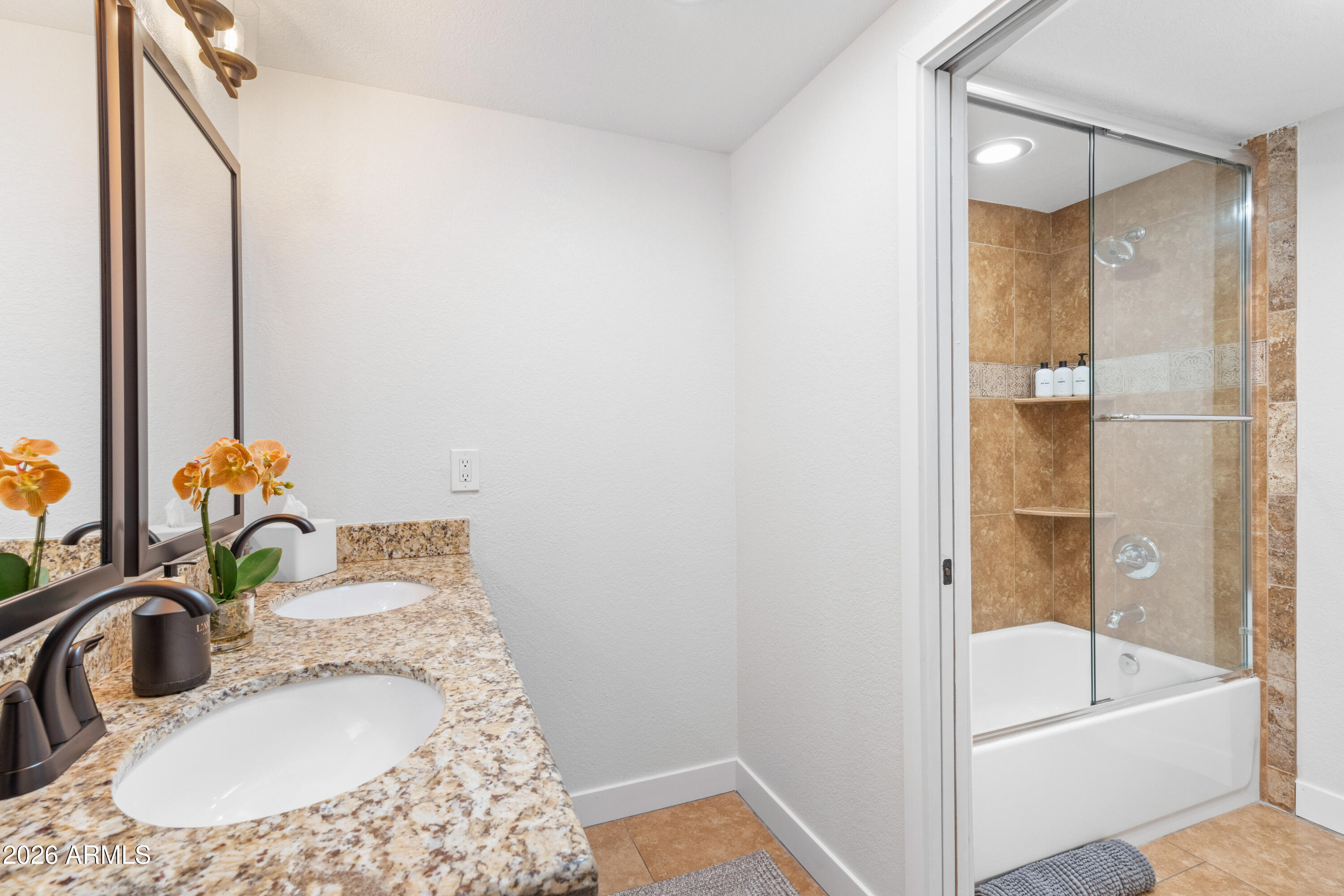 7041 East Presidio Road Scottsdale, AZ 85254 - Photo 23 of 44 18