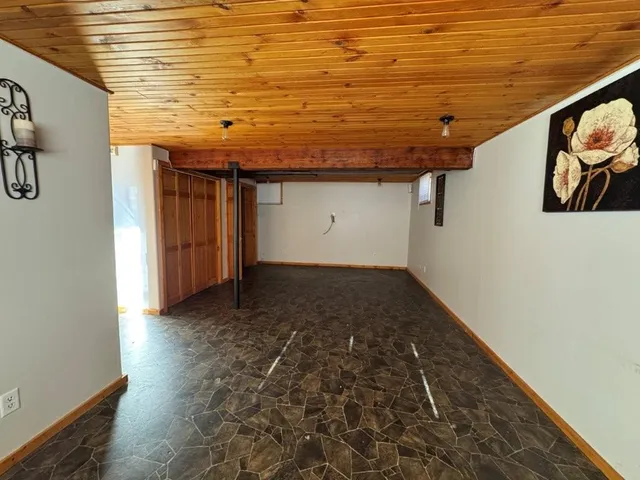 $239,900 | 1724 North Hanover Avenue, Independence, MO 64056