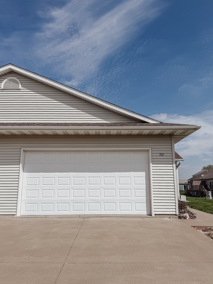 712 West St Joseph Street Preston, IA 52069 - Photo 3 of 21
