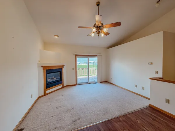 $225,000 | 712 West St Joseph Street, Preston, IA 52069