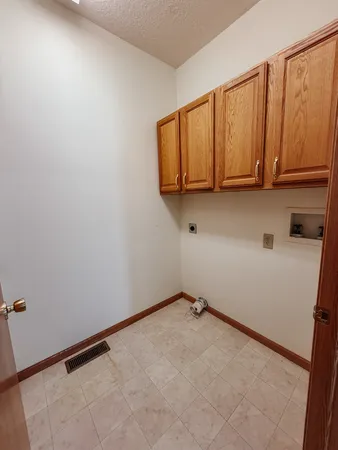 $225,000 | 712 West St Joseph Street, Preston, IA 52069