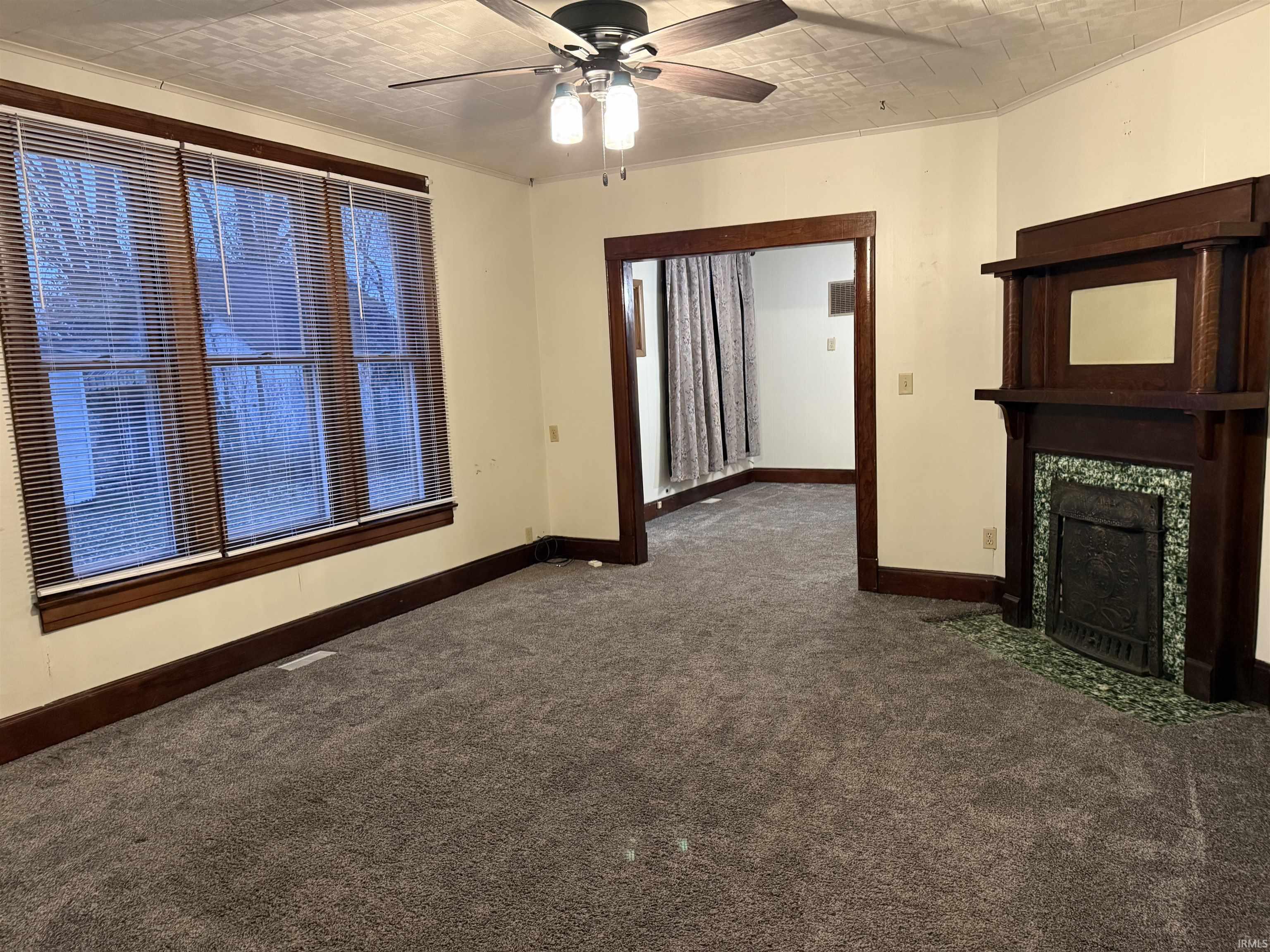 613 Dubois Street Sumner, IL 62466 - Photo 4 of 16