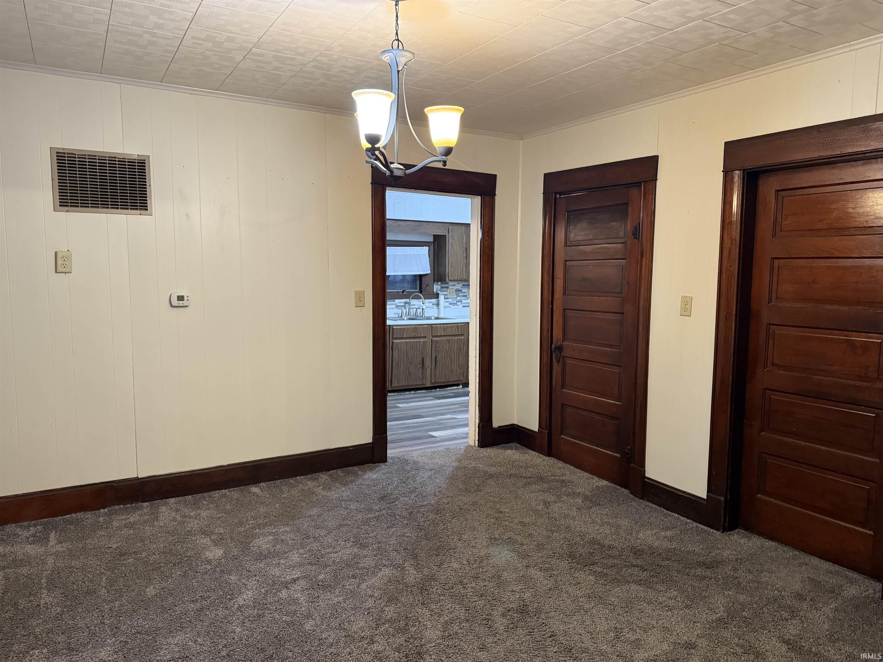 613 Dubois Street Sumner, IL 62466 - Photo 6 of 16