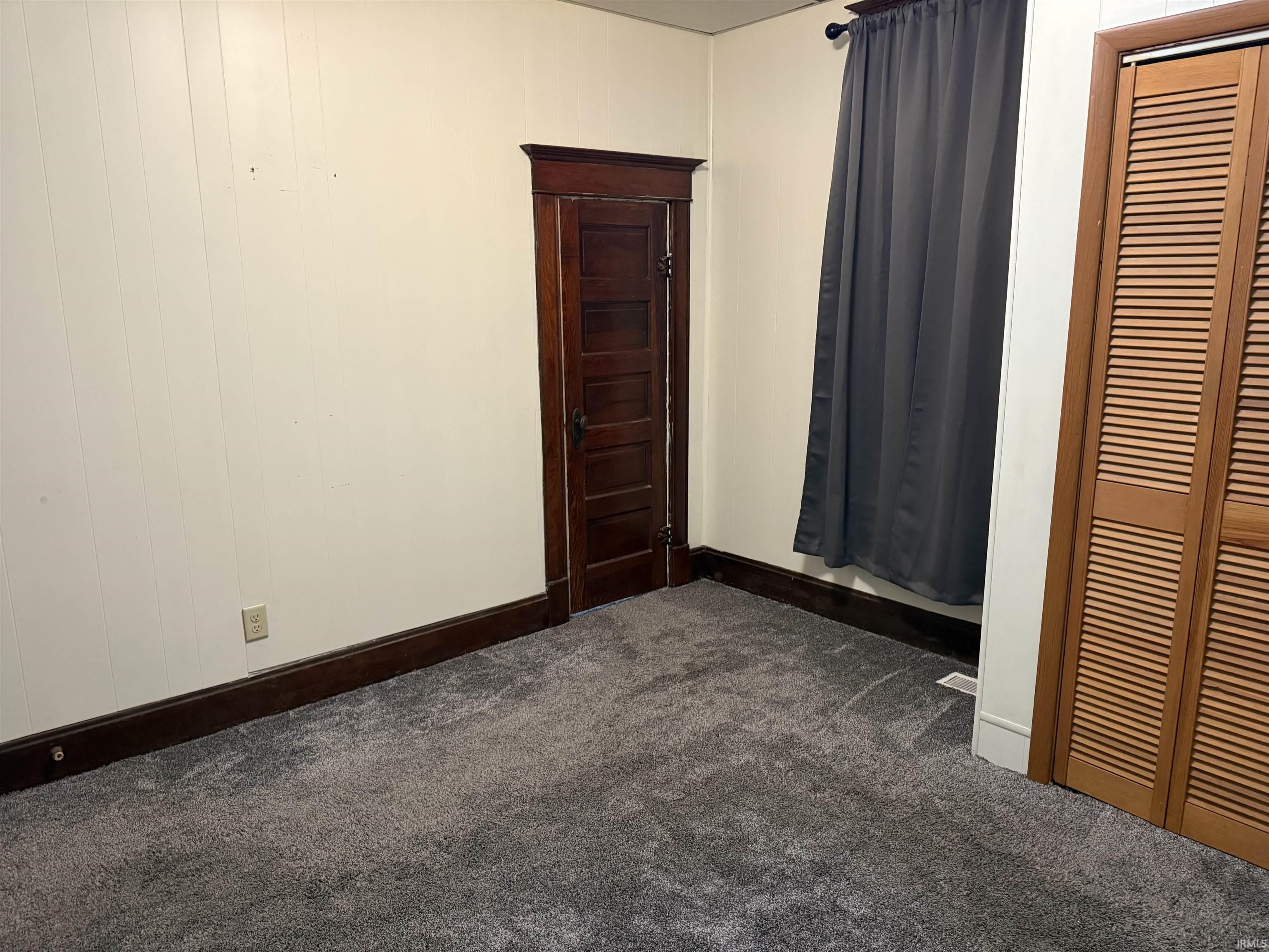 613 Dubois Street Sumner, IL 62466 - Photo 9 of 16