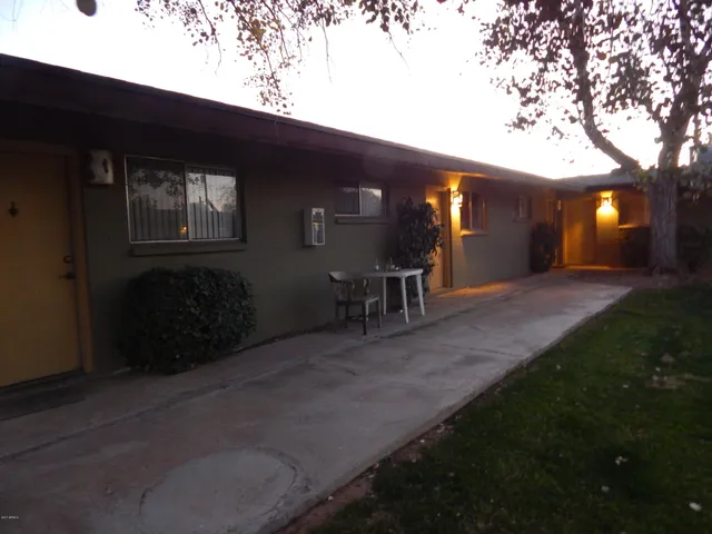 $1,275 | 2020 South Granada Drive, Unit 4, Tempe, AZ 85282