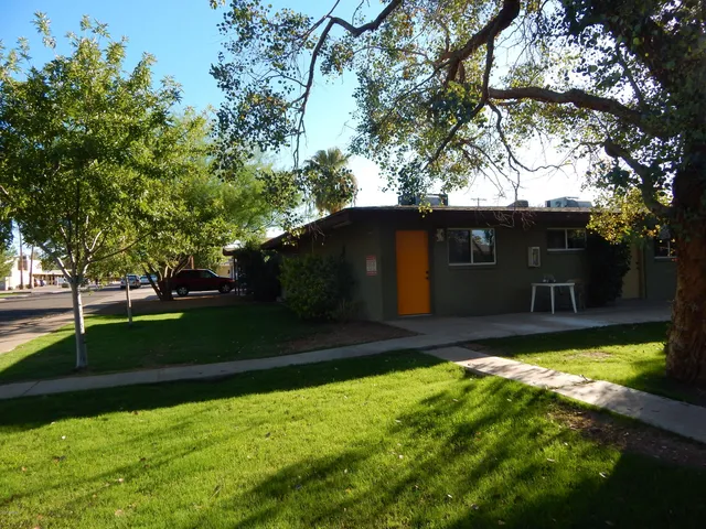 $1,275 | 2020 South Granada Drive, Unit 4, Tempe, AZ 85282