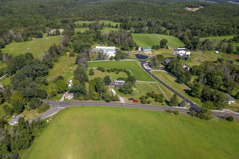 986 Fairview Lake Road Newton, NJ 07860 - Photo 3 of 42 Gallery Image 3