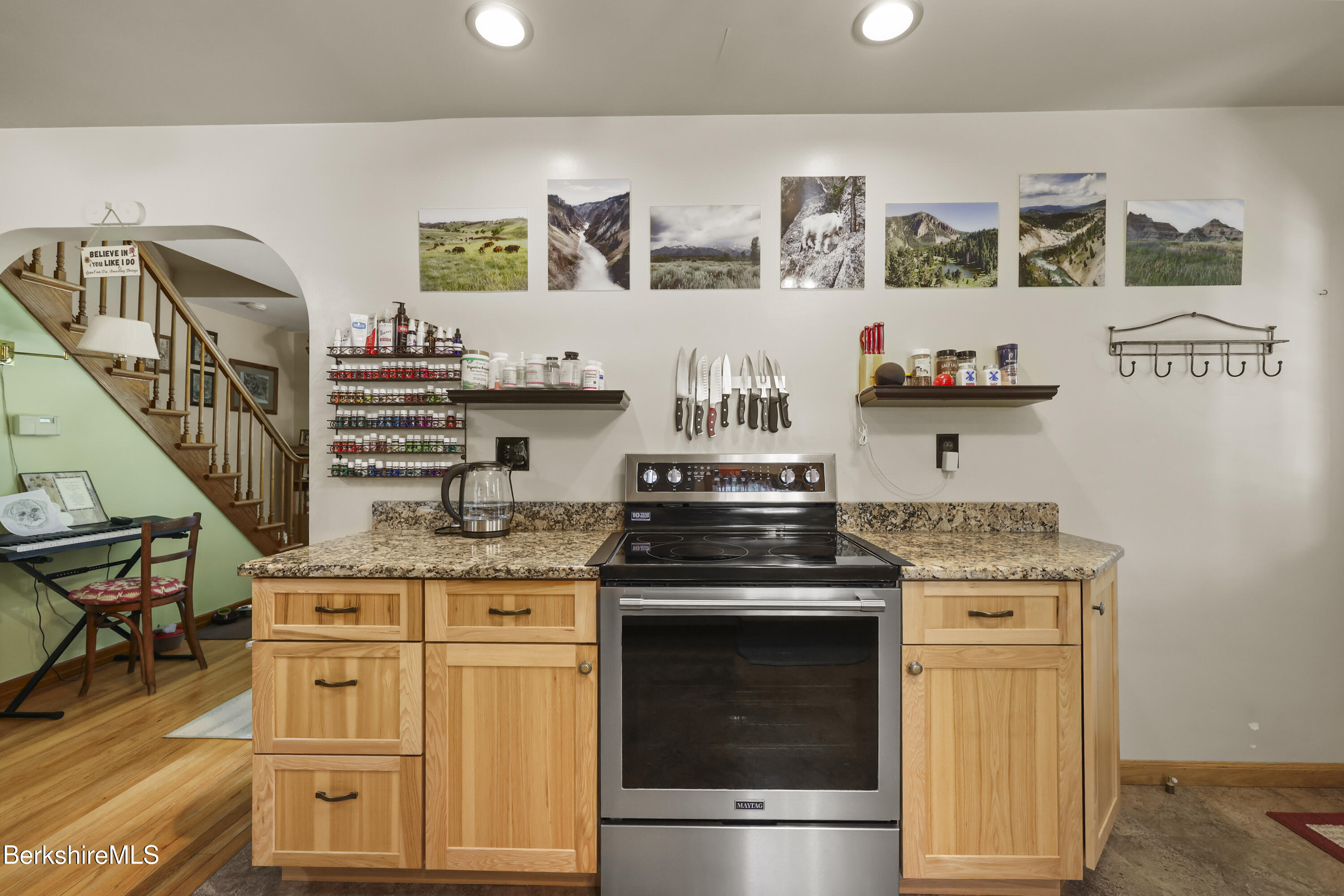 13 Simon Avenue Adams, MA 01220 - Photo 11 of 30 85 Kitchen