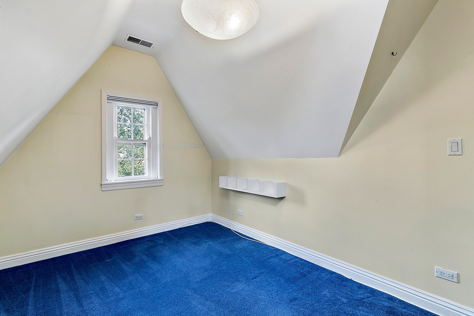 595 Selborne Road Riverside, IL 60546 - Photo 15 of 25 an empty room with wooden floor and windows