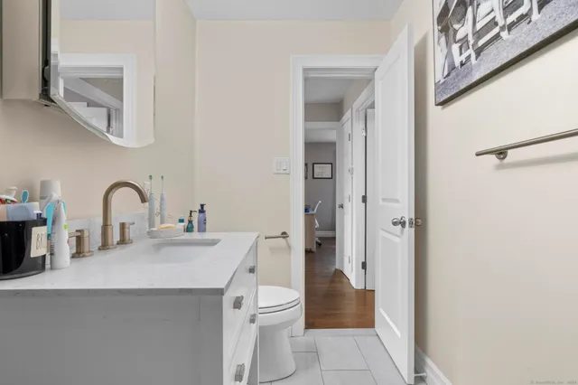 $3,000 | 27 Strathmore Road, West Haven, CT 06516