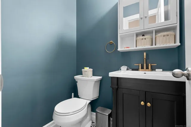 $3,000 | 27 Strathmore Road, West Haven, CT 06516