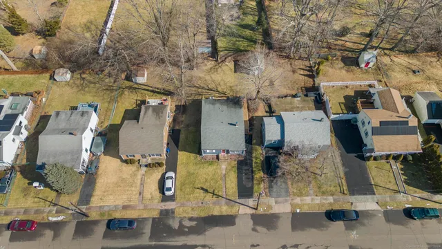 $3,000 | 27 Strathmore Road, West Haven, CT 06516