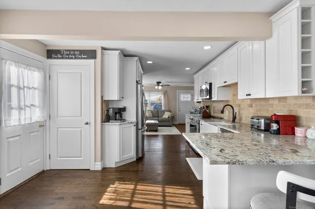 $3,000 | 27 Strathmore Road, West Haven, CT 06516