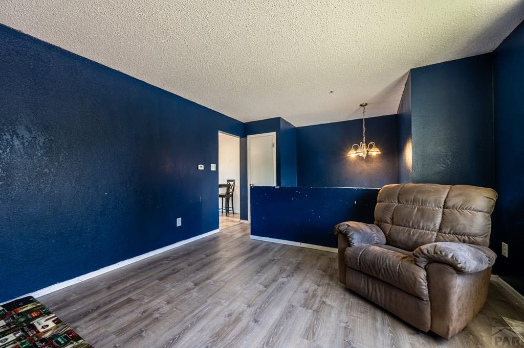 39 Calhoun Road Pueblo, CO 81001 - Photo 5 of 28