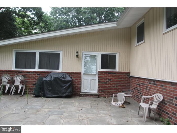 124 Yew Road Cheltenham, PA 19012 - Photo 21 of 21 Patio