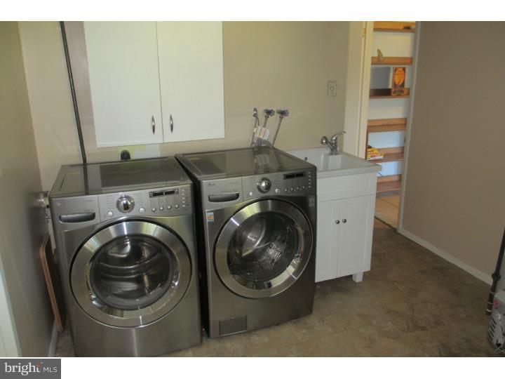 124 Yew Road Cheltenham, PA 19012 - Photo 10 of 21 Laundry Room