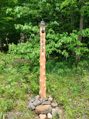 $399,000 | 1492 Tupper Road, Long Lake, NY 12847