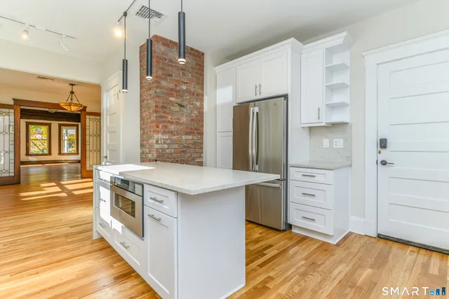 $2,800 | 27 Hubinger Street, Unit 2, New Haven, CT 06511