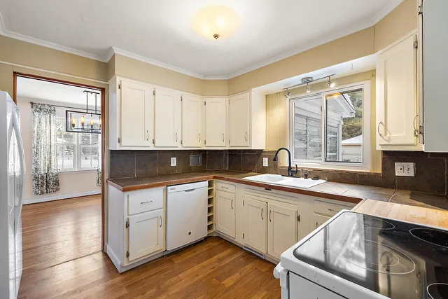 $375,000 | 1218 Westmoorland Street, Ypsilanti, MI 48197