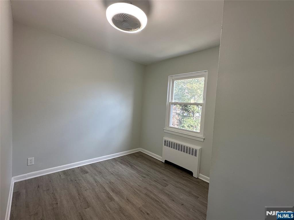 264 Shaler Boulevard, Unit 2 Ridgefield, NJ 07657 - Photo 6 of 11