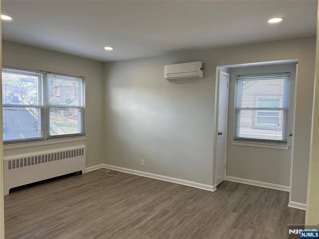 264 Shaler Boulevard, Unit 2 Ridgefield, NJ 07657 - Photo 7 of 11