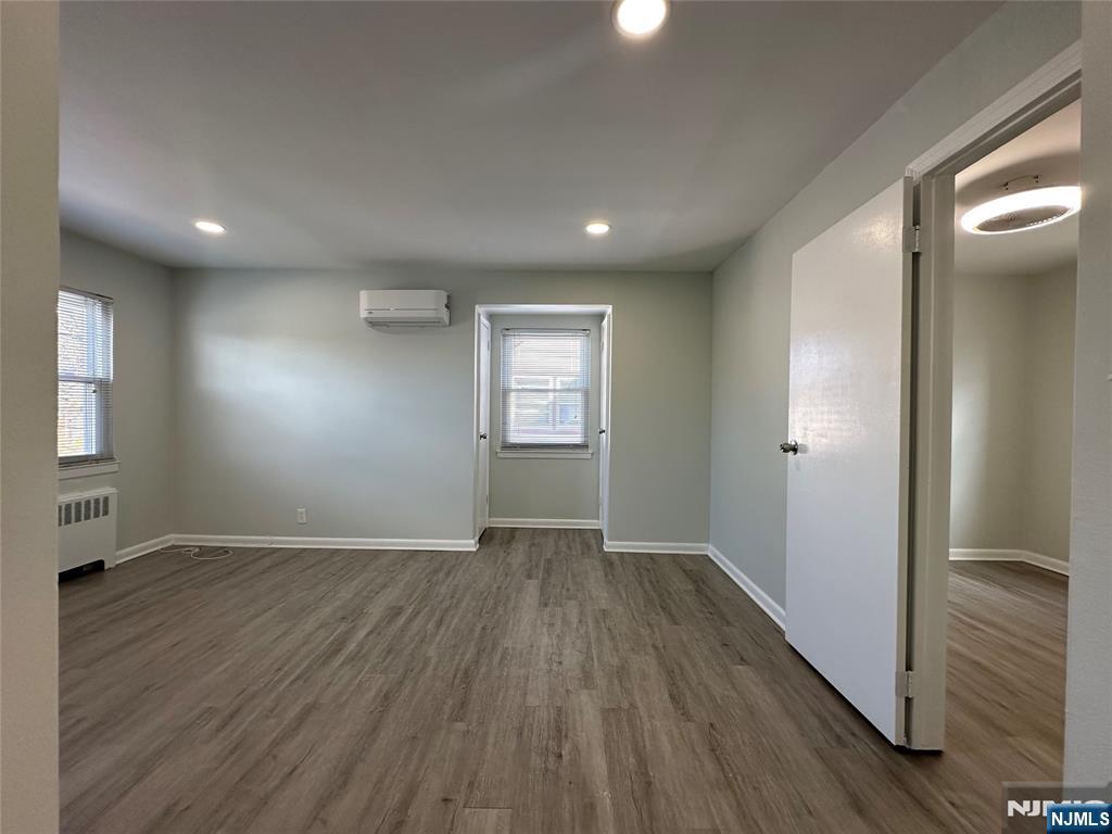 264 Shaler Boulevard, Unit 2 Ridgefield, NJ 07657 - Photo 9 of 11