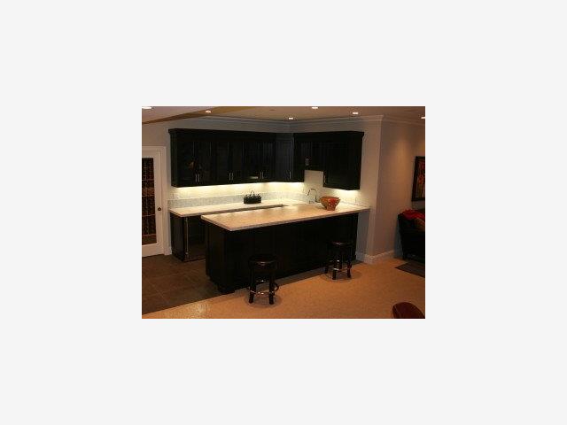 324 Yale Road Menlo Park, CA 94025 - Photo 5 of 9