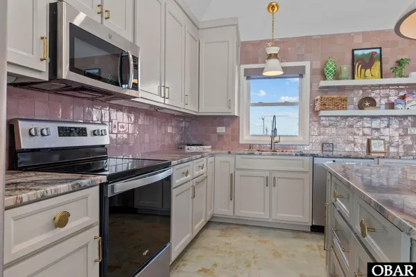 $1,850,000 | 8003 South Old Oregon Inlet Road, Unit 4, Nags Head, NC 27959