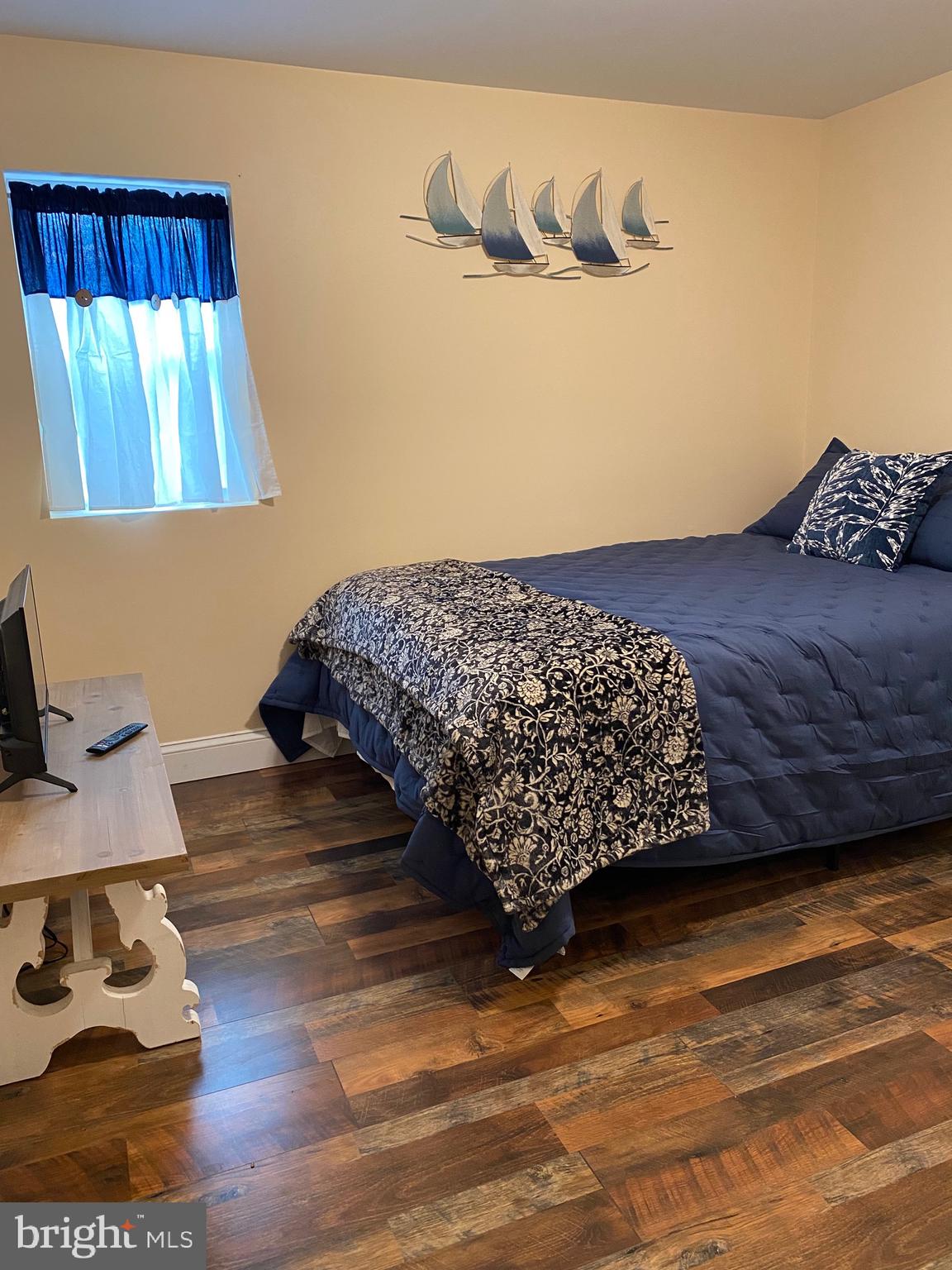 18 Vassar Avenue Fortescue, NJ 08321 - Photo 19 of 20 Second bedroom