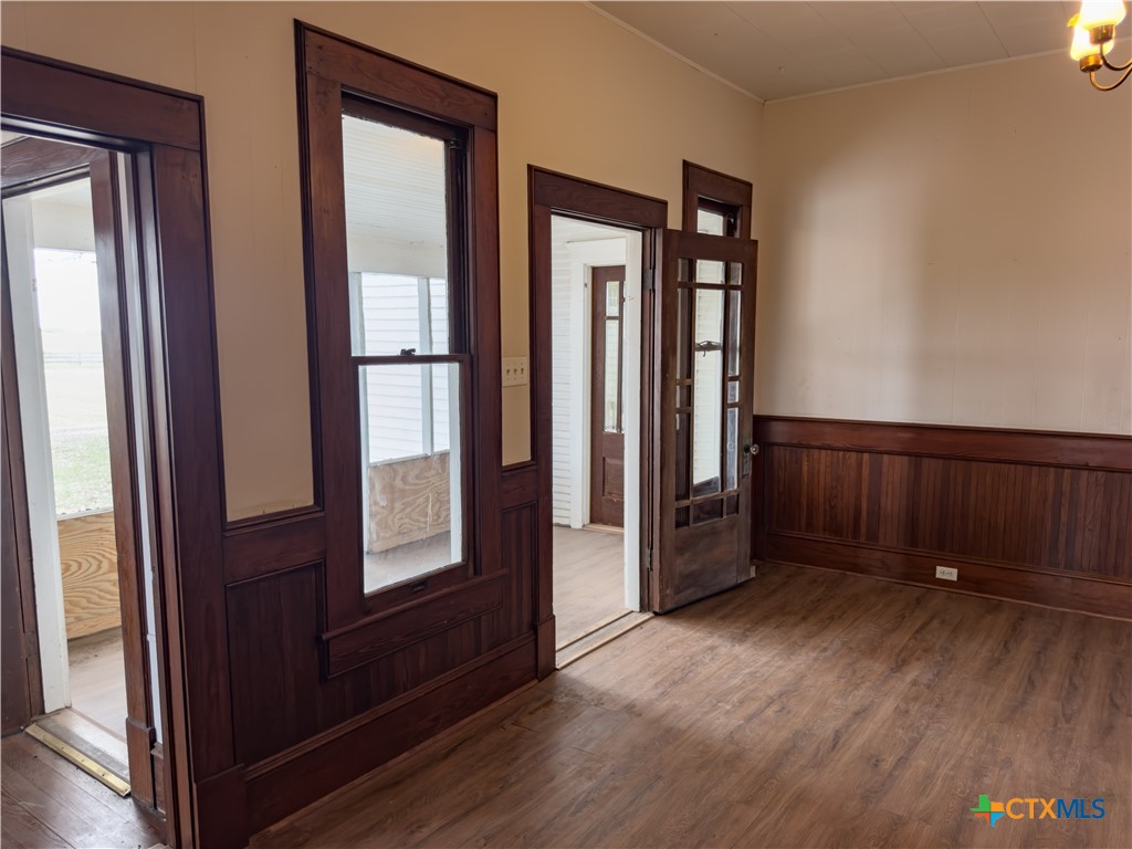 670 Thiele Road Yoakum, TX 77995 - Photo 10 of 47