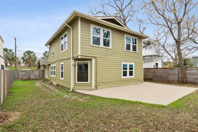 $4,000 | 2814 Gonzales Street, Austin, TX 78702