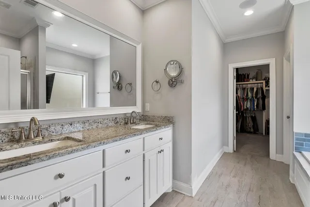 $2,600 | 313 East Buttonwood Lane, Canton, MS 39046