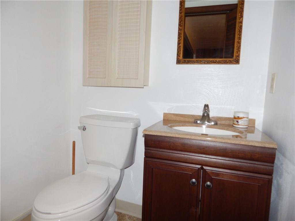 76 Fulton Road Canonsburg, PA 15317 - Photo 15 of 25 The second Full Bath has a marble top vanity with an elongated bowl toilet.
