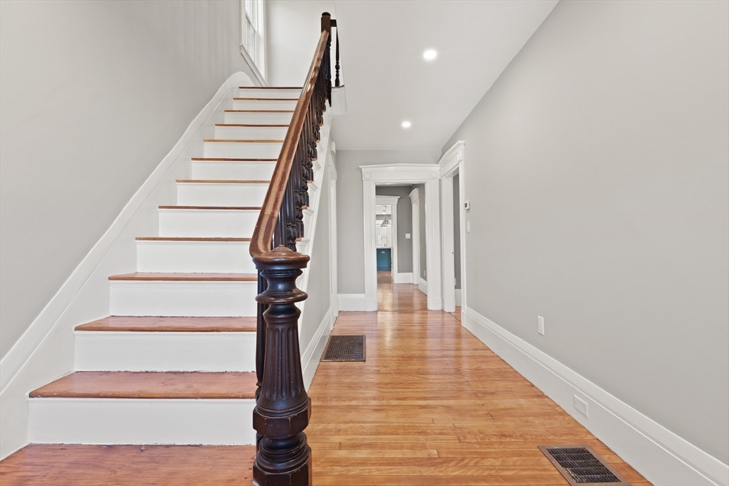 70 School Street Waltham, MA 02452 - Photo 4 of 17